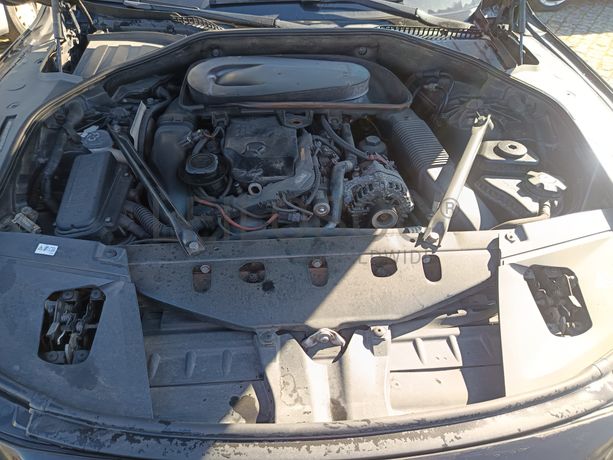 BMW 740 d · Ano 2010