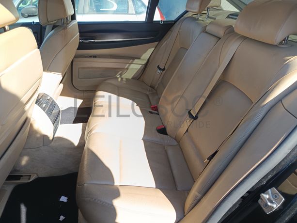 BMW 740 d · Ano 2010