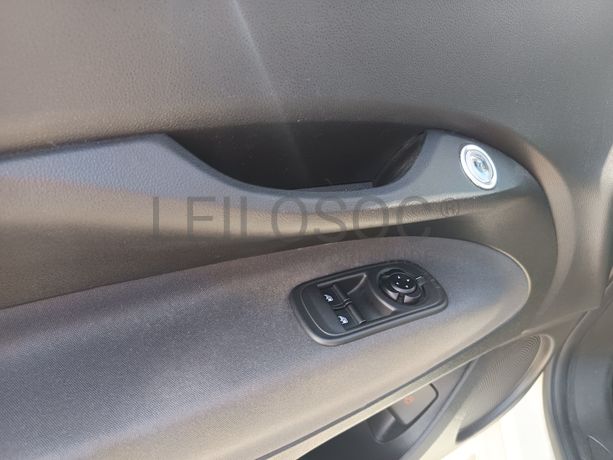 Fiat 500 · Ano 2022