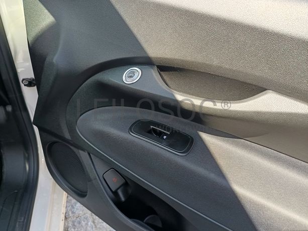 Fiat 500 · Ano 2022