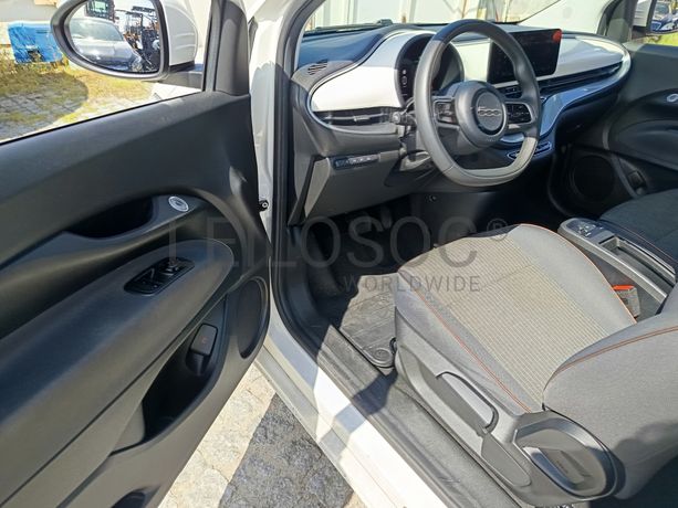 Fiat 500 · Ano 2022