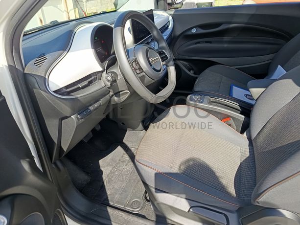 Fiat 500 · Ano 2022