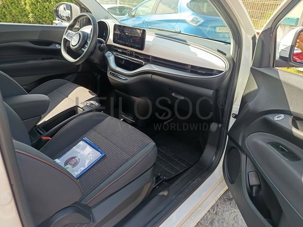 Fiat 500 · Ano 2022