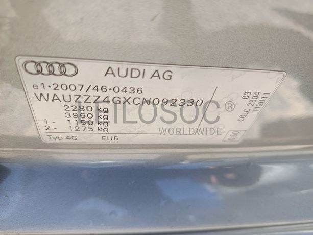 Audi A6 2.0 TDI · Ano 2011
