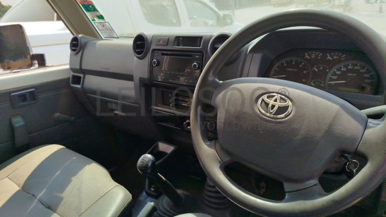 Toyota Land Cruiser 2,98m - 2015