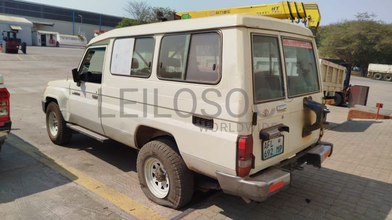 Toyota Land Cruiser 2,98m - 2015