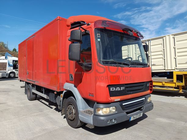 Fotografia de veículo: DAF LF 45.180 · Ano 2007