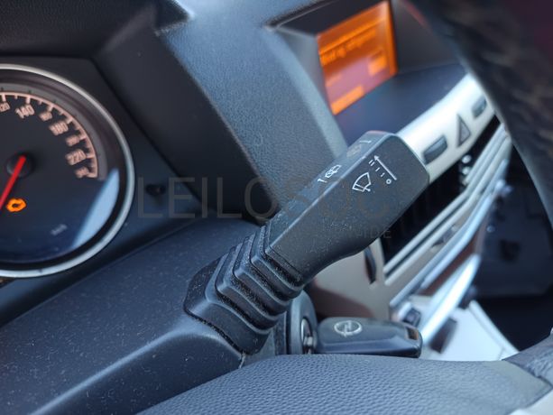 Opel Astra GTC · Ano 2008