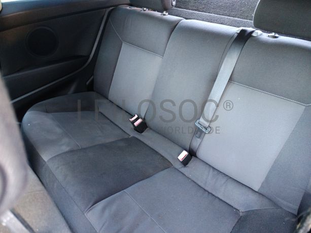 Opel Astra GTC · Ano 2008