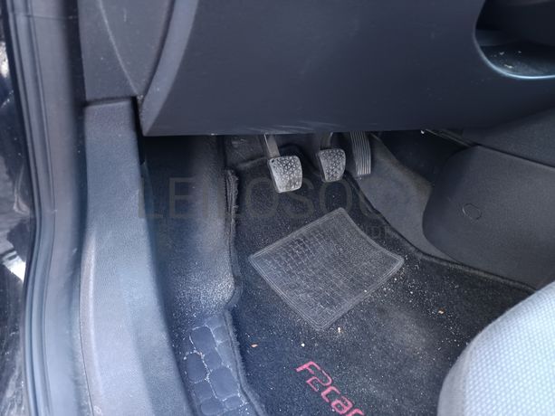 Opel Astra GTC · Ano 2008