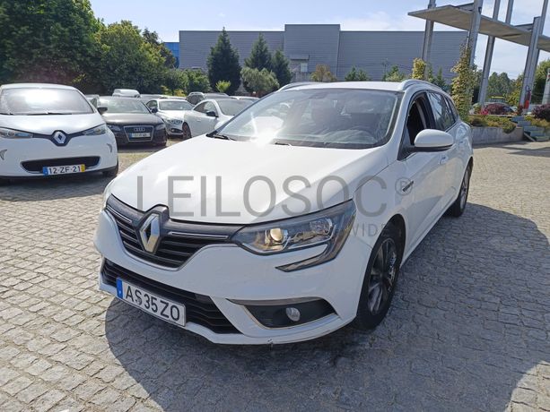 Fotografia de veículo: Renault Mégane · Ano 2019