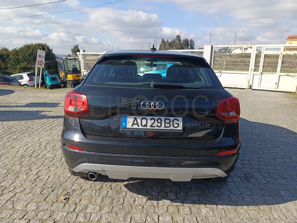 Audi Q2 · Ano 2017