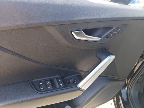 Audi Q2 · Ano 2017