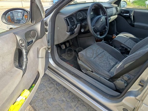 Opel Vectra · Ano 1999