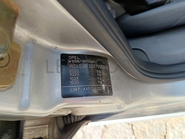 Opel Vectra · Ano 1999
