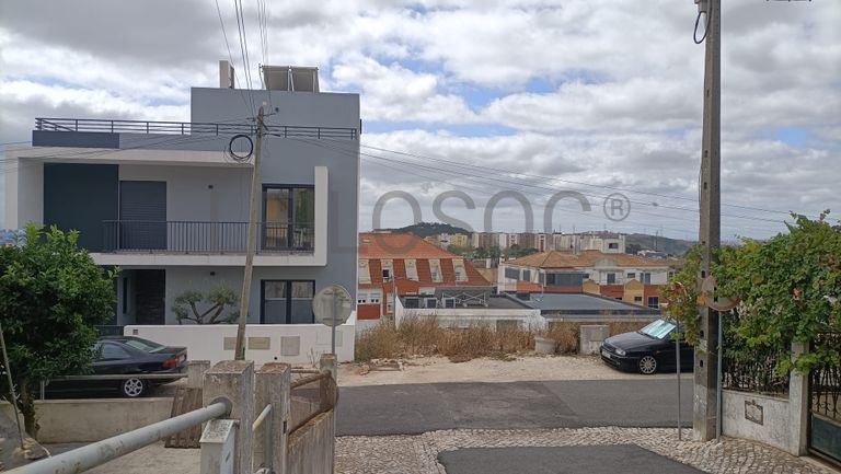 Fotografia de imóvel: Lote para Construção · Casal de Cambra, Sintra