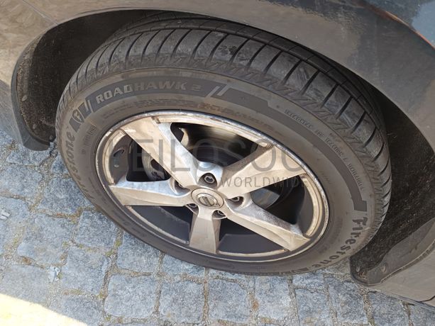 Volvo V40 · Ano 2016