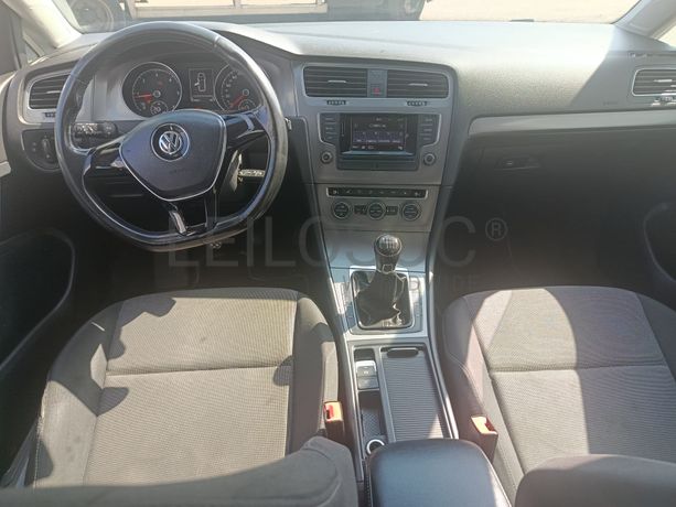 Volkswagen Golf V 1.6 TDI · Ano 2014