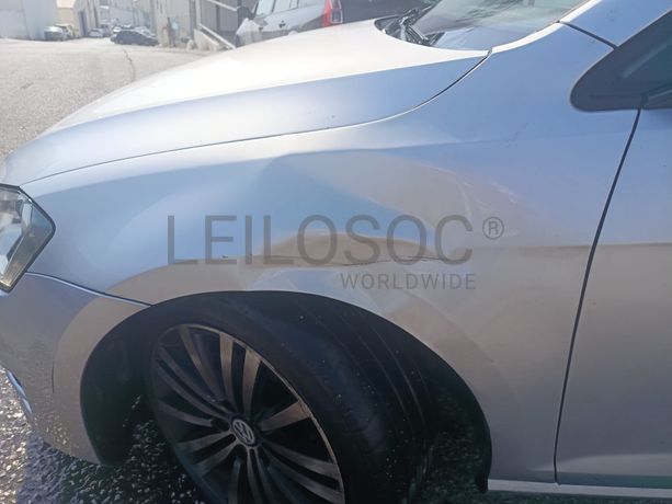 Volkswagen Golf V 1.6 TDI · Ano 2014
