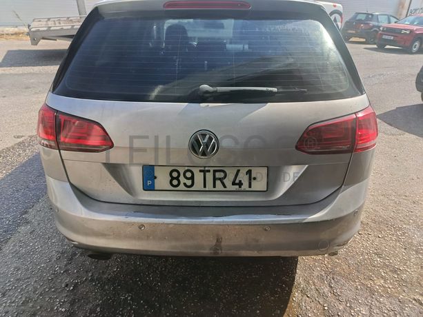 Volkswagen Golf V 1.6 TDI · Ano 2014