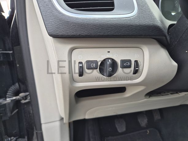 Volvo V40 · Ano 2016