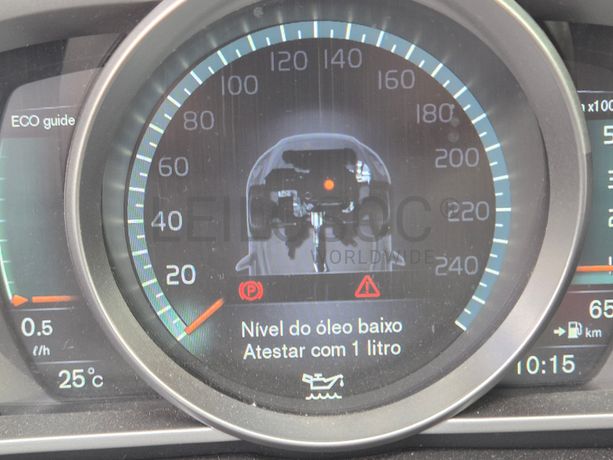 Volvo V40 · Ano 2016