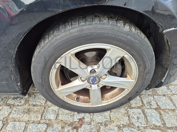Volvo V40 · Ano 2016