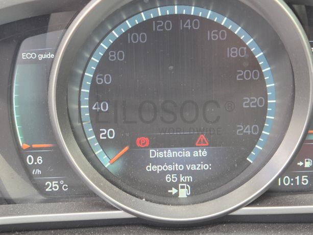Volvo V40 · Ano 2016