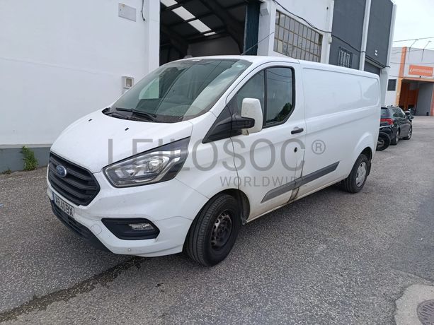 Fotografia de veículo: Ford Transit · Ano 2022