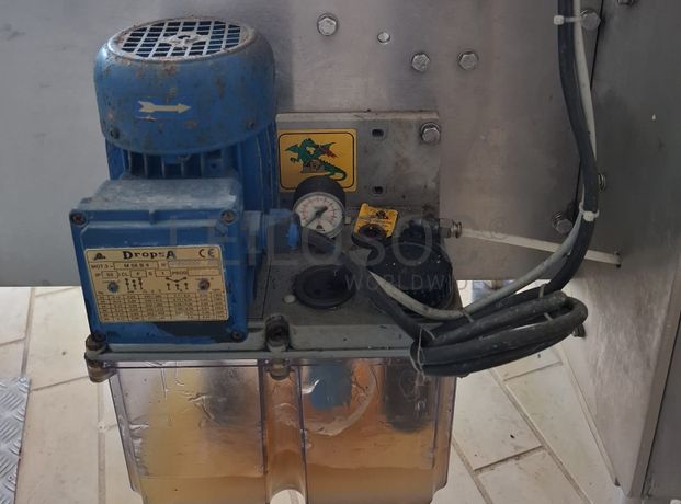Fotografia 7 de 8: Termoformadora para embalamento de manteiga