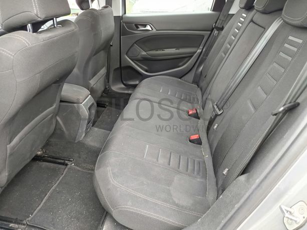 Peugeot 308 · Ano 2014