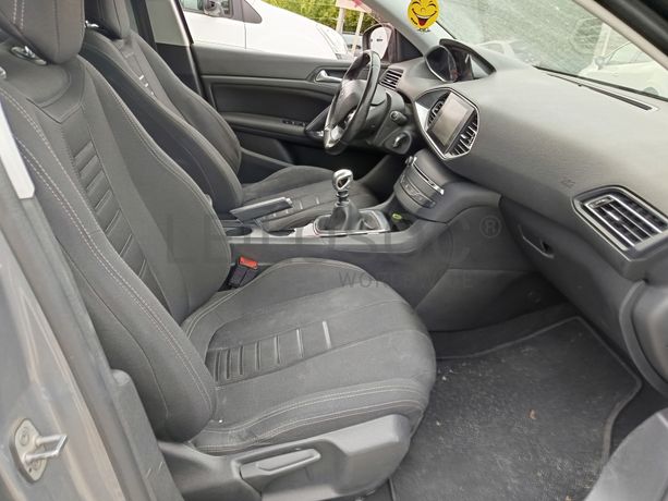 Peugeot 308 · Ano 2014