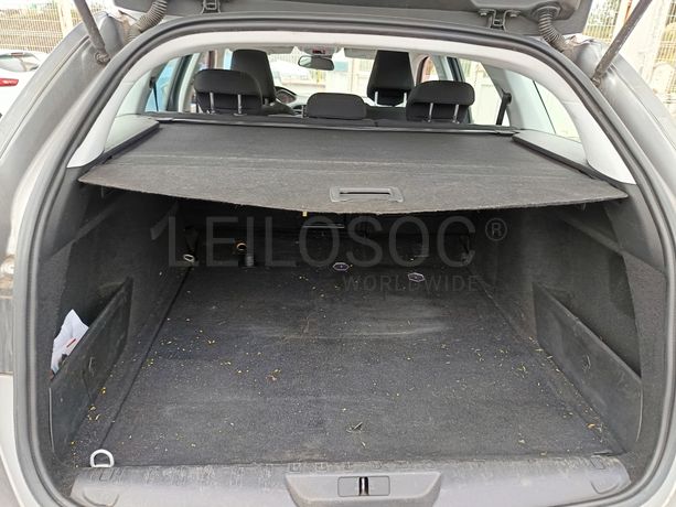 Peugeot 308 · Ano 2014