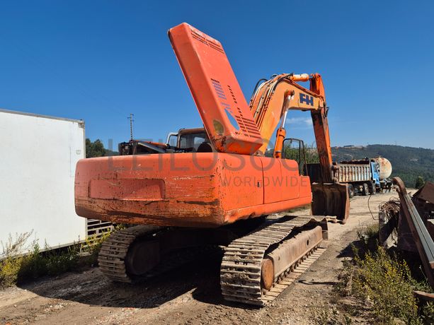 Escavadora Hitachi · Ano 2002