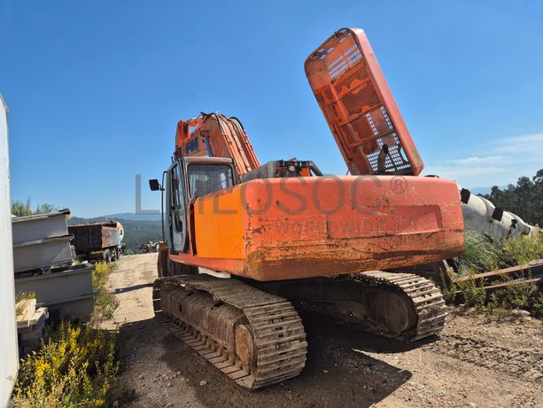 Escavadora Hitachi · Ano 2002
