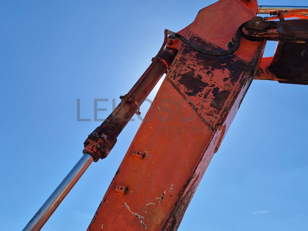 Escavadora Hitachi · Ano 2002