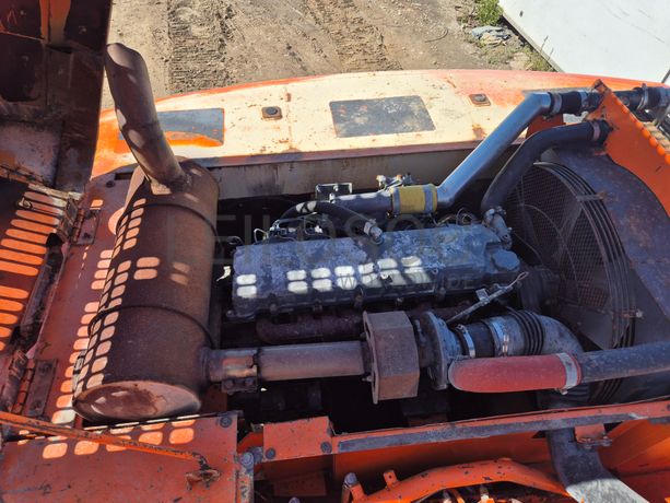 Escavadora Hitachi · Ano 2002
