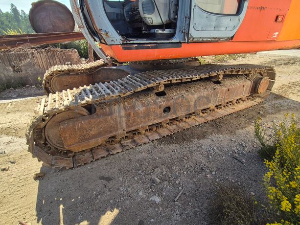 Escavadora Hitachi · Ano 2002