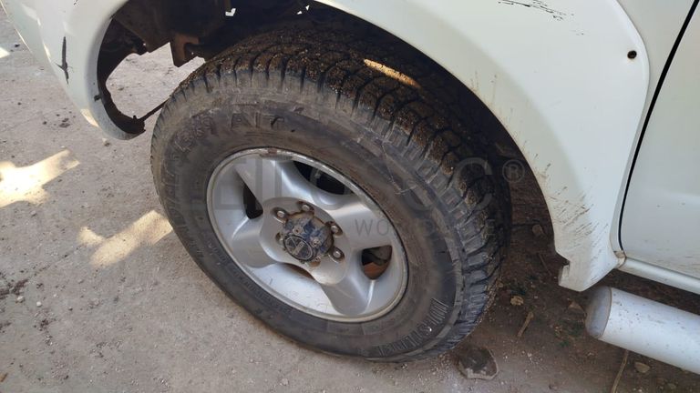 Nissan Hardbody 2,95m - 2013