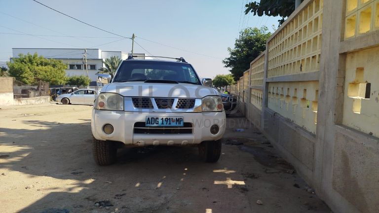 Nissan Hardbody 2,95m - 2013