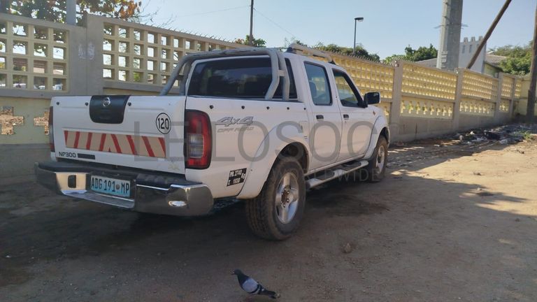 Nissan Hardbody 2,95m - 2013