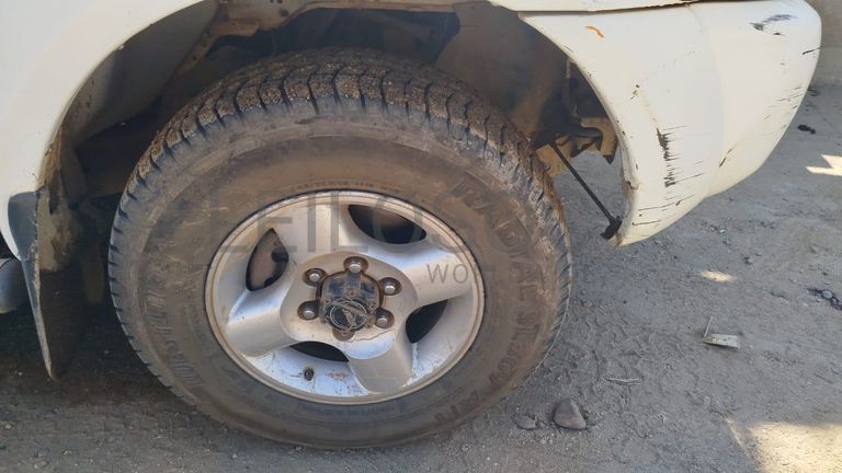 Nissan Hardbody 2,95m - 2013