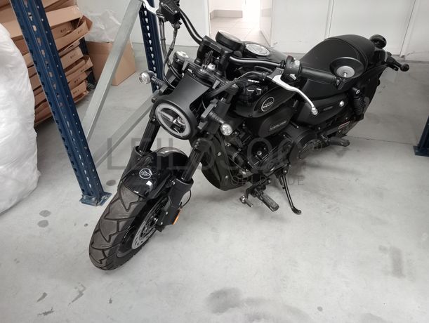 Fotografia 1 de 8: Motociclo “KEEWAY V-CRUISE”