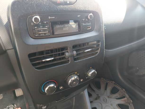 Renault Clio · Ano 2014