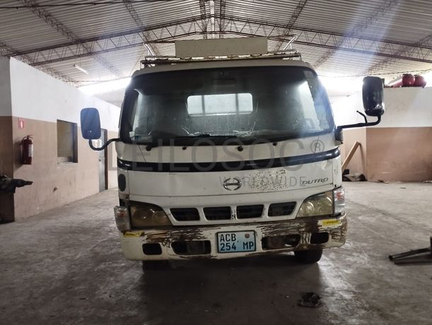 Hino Dutro 3,55m - 2003