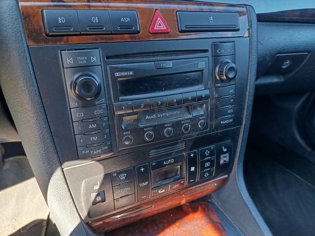 Audi A4 · Ano 2000