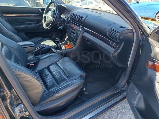 Audi A4 · Ano 2000