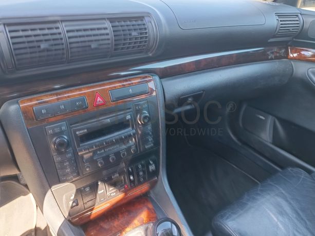 Audi A4 · Ano 2000