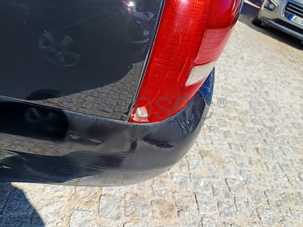 Audi A4 · Ano 2000