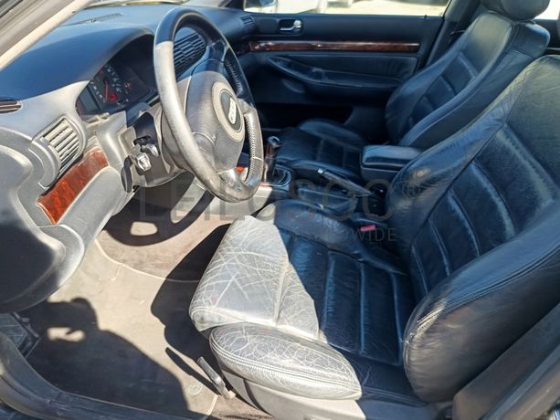 Audi A4 · Ano 2000